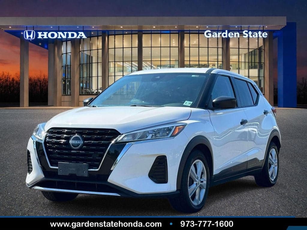 2023 Nissan Kicks S — photo 1 of 27