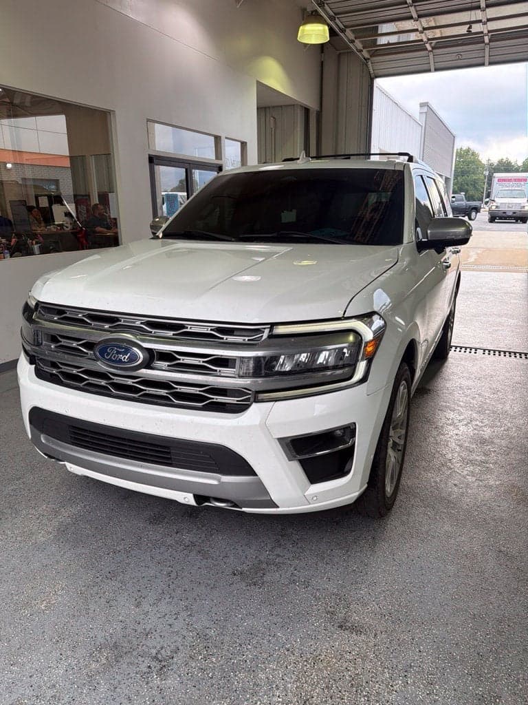 2024 Ford Expedition Platinum — photo 1 of 5