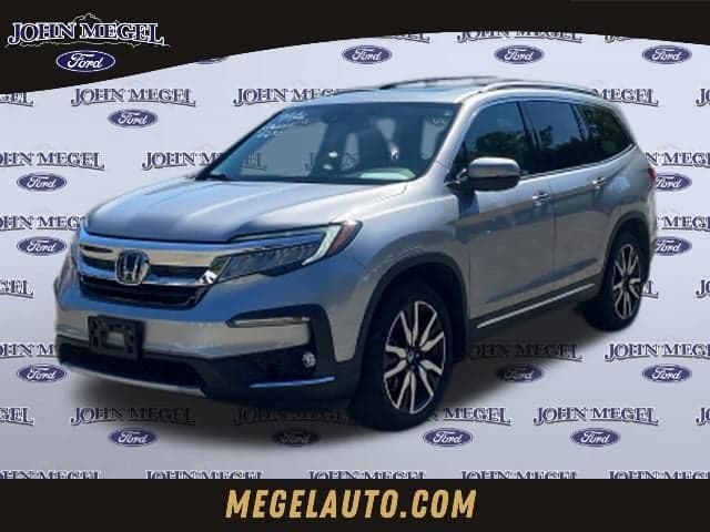 2019 Honda Pilot Elite — photo 1 of 27
