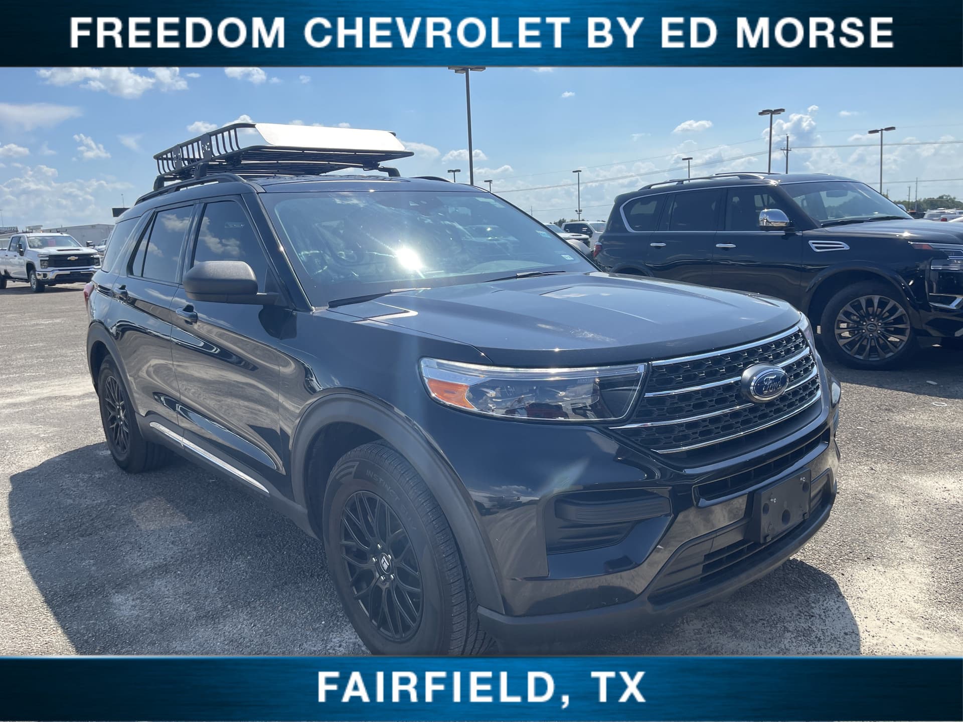 2022 Ford Explorer XLT — photo 1 of 2