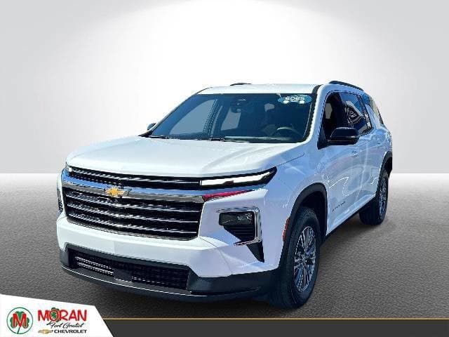 2025 Chevrolet Traverse FWD LT — photo 1 of 5