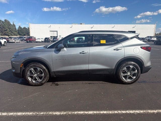 2024 Chevrolet Blazer 2LT — photo 1 of 5