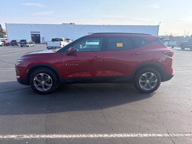 2024 Chevrolet Blazer 2LT — photo 1 of 5