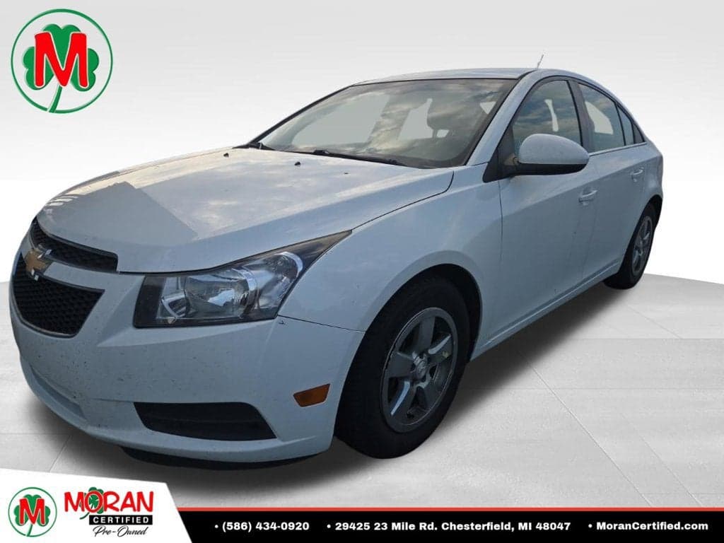 2014 Chevrolet Cruze 1LT — photo 1 of 5