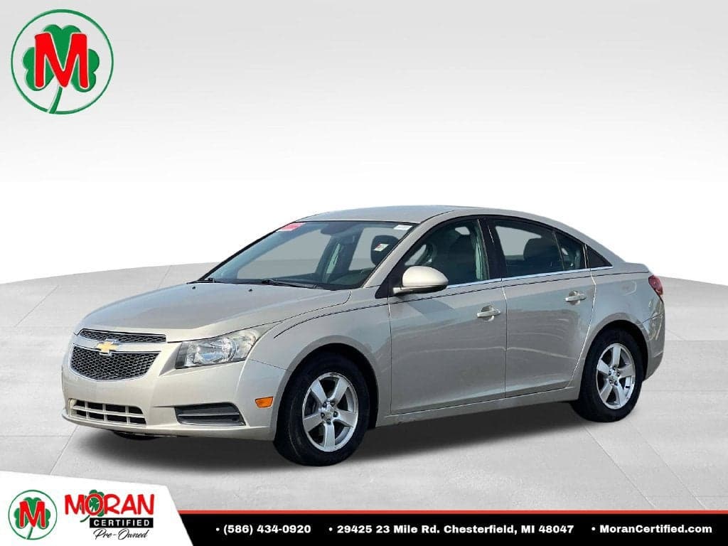 2013 Chevrolet Cruze 1LT — photo 1 of 5