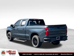 Extra Photo