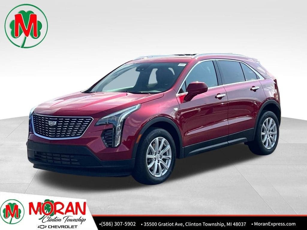 2023 Cadillac XT4 AWD Luxury — photo 1 of 5