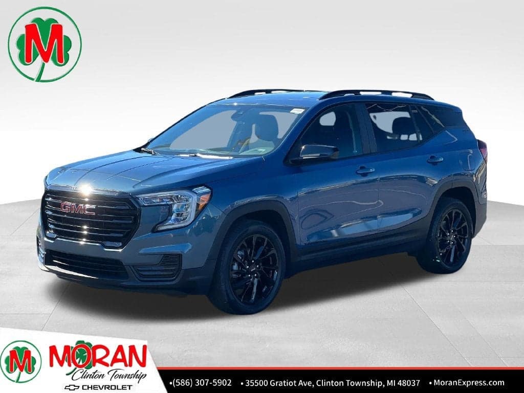 2024 GMC Terrain SLE — photo 1 of 5