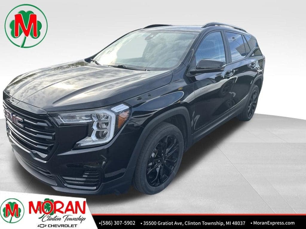 2022 GMC Terrain SLE — photo 1 of 5