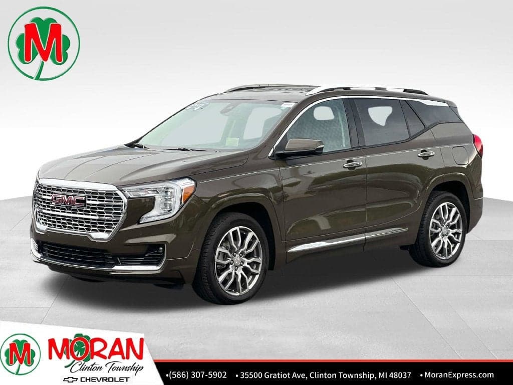 2023 GMC Terrain Denali — photo 1 of 5
