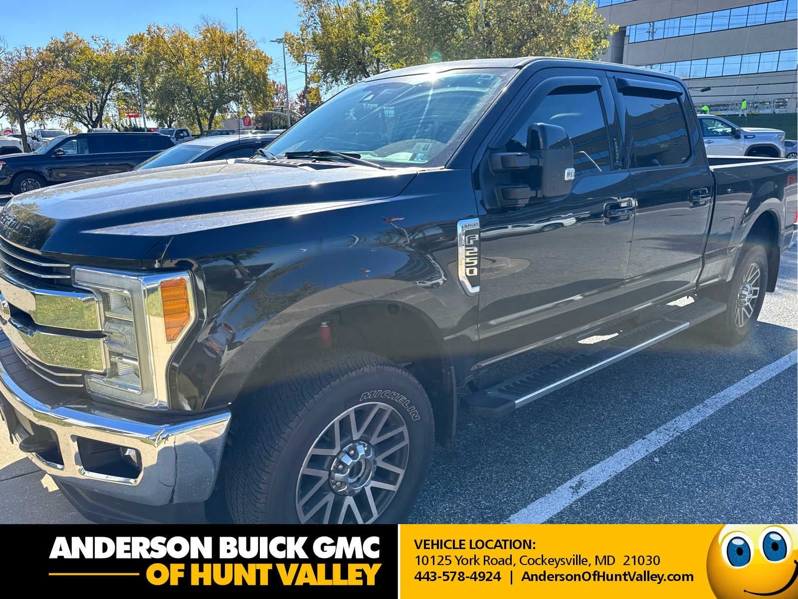 2017 Ford Super Duty F-250 SRW Lariat — photo 1 of 5
