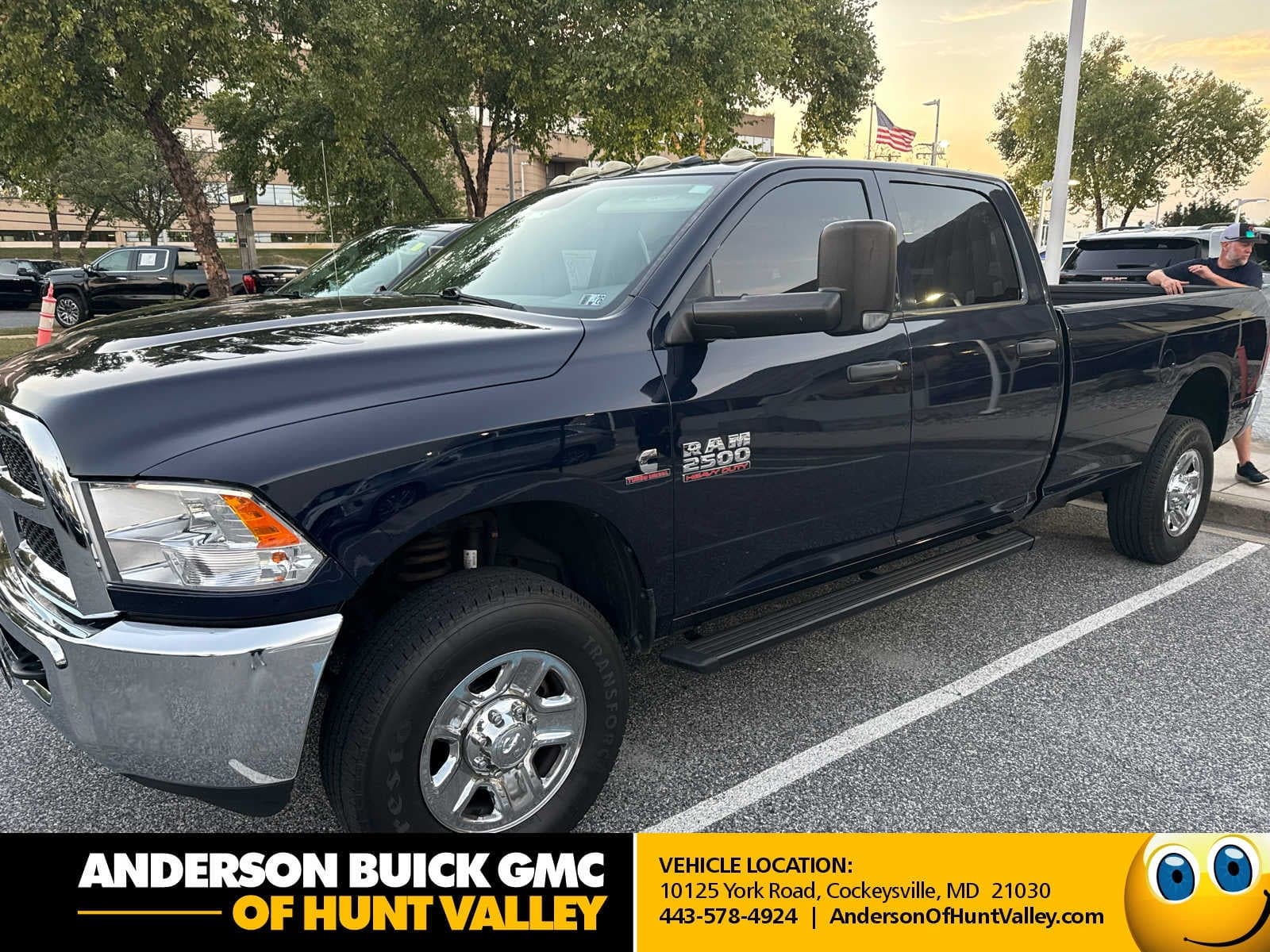 2015 RAM 2500 Tradesman — photo 1 of 5