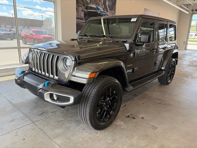 2023 Jeep Wrangler 4xe Sahara — photo 1 of 5