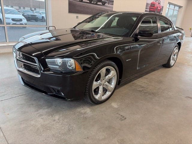 2014 Dodge Charger RT — photo 1 of 5
