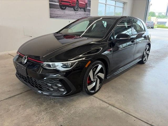2024 Volkswagen Golf GTI S — photo 1 of 5