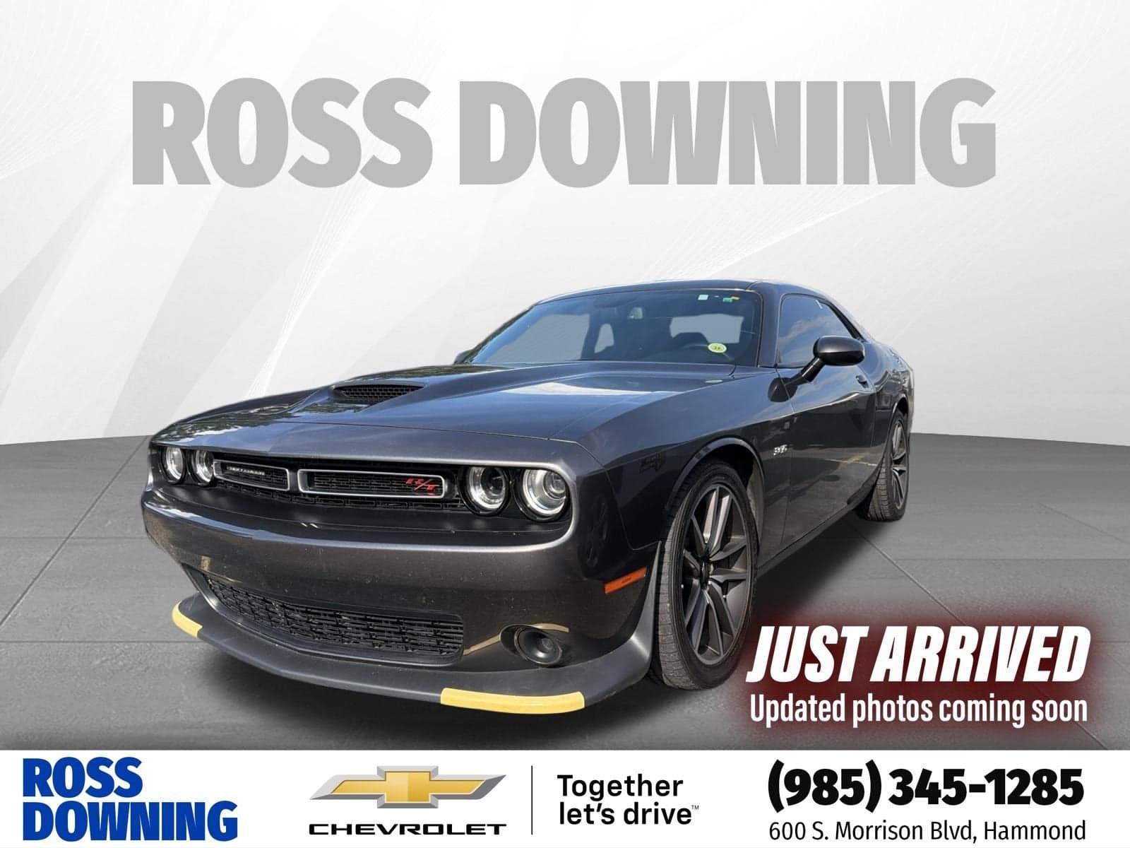 2023 Dodge Challenger R/T — photo 1 of 3