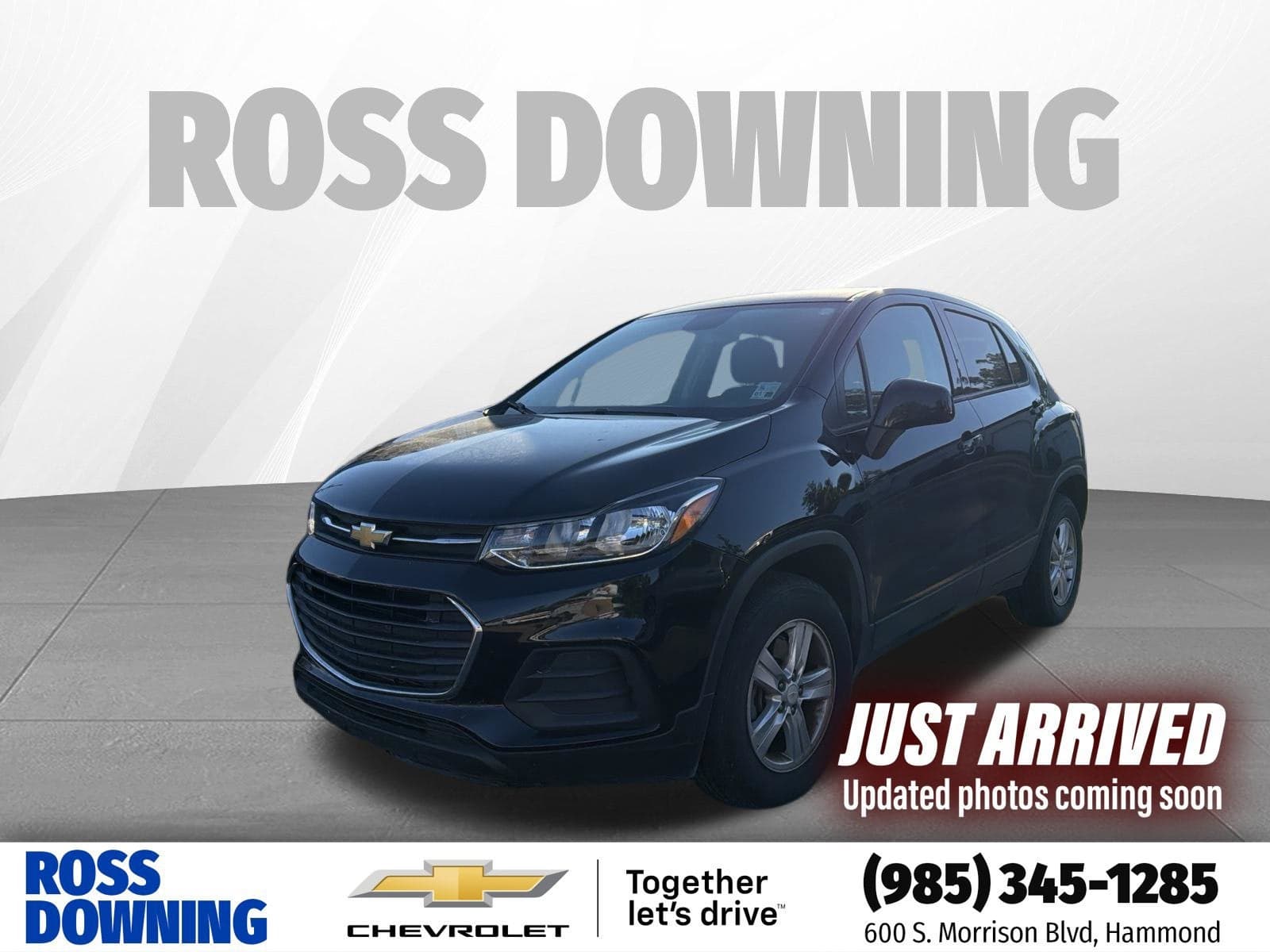 2022 Chevrolet Trax LS — photo 1 of 3