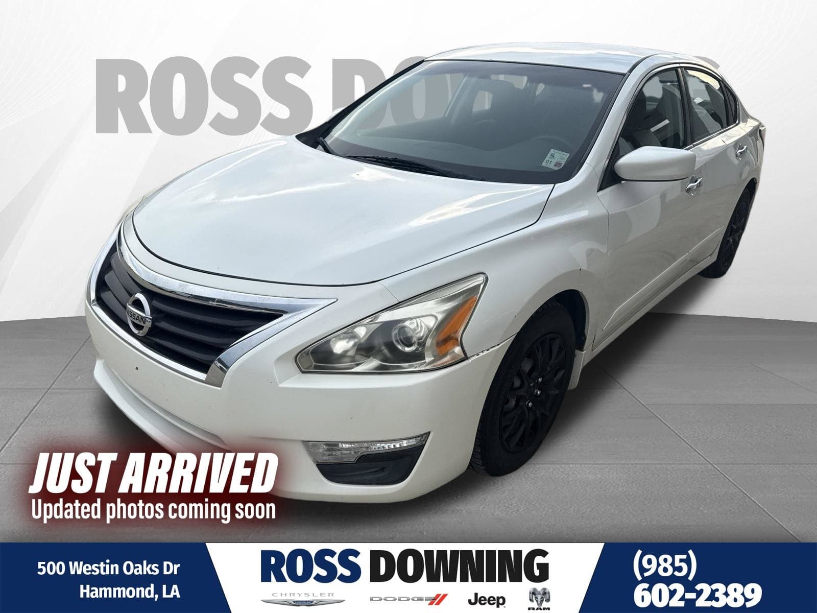2014 Nissan Altima 2.5 S — photo 1 of 3