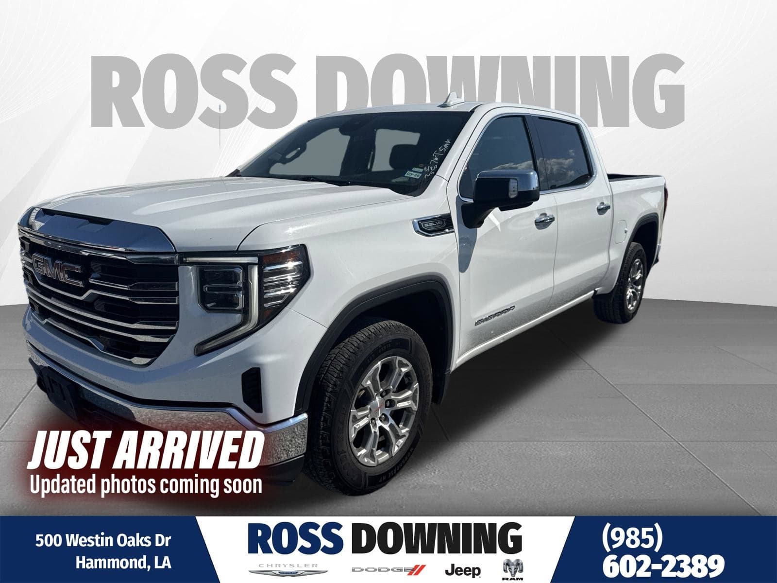 2024 GMC Sierra 1500 SLT — photo 1 of 3