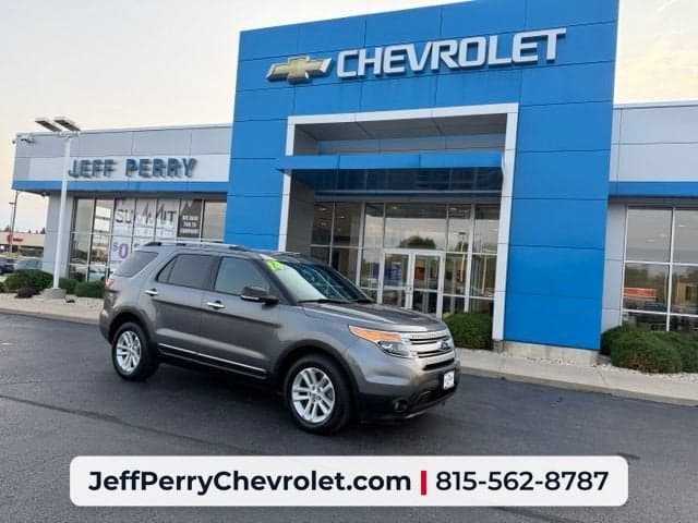 2014 Ford Explorer XLT — photo 1 of 42