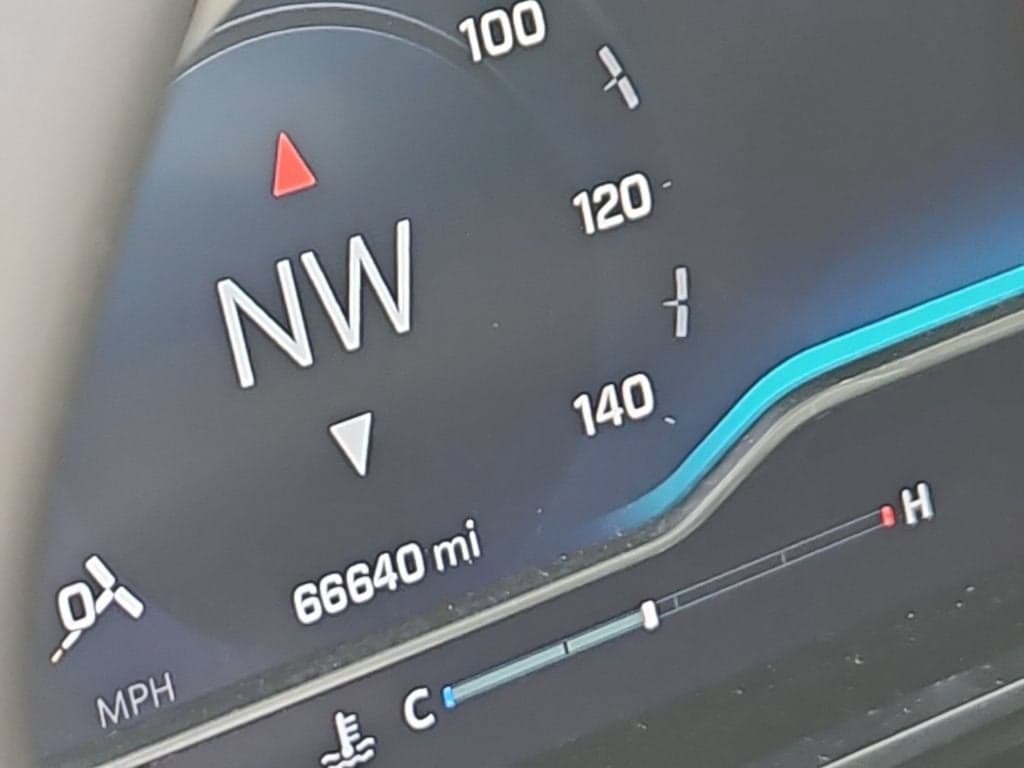 2023 Chevrolet Tahoe Premier — photo 1 of 25