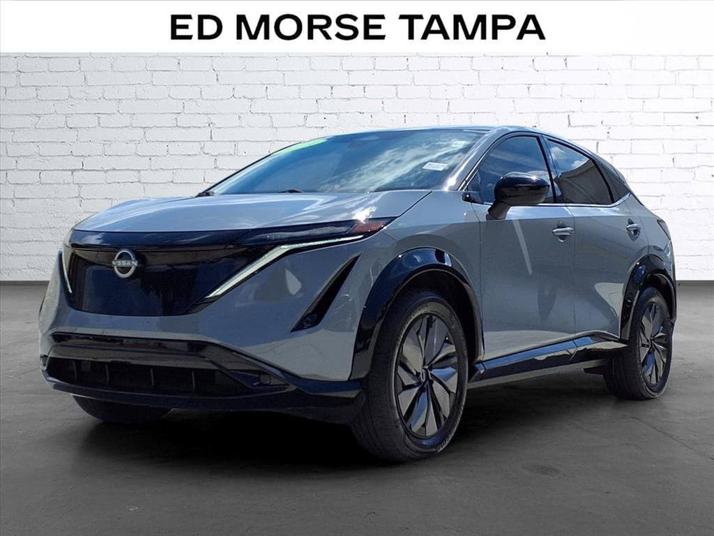2024 Nissan ARIYA ENGAGE — photo 1 of 17