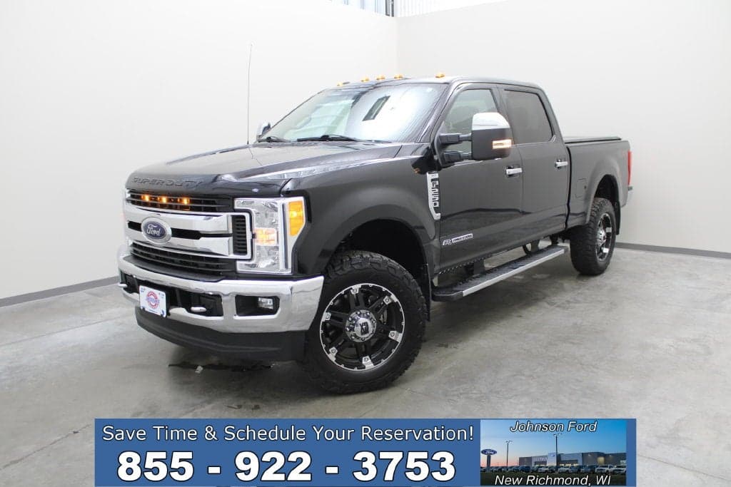 2017 Ford Super Duty F-250 SRW XLT — photo 1 of 5