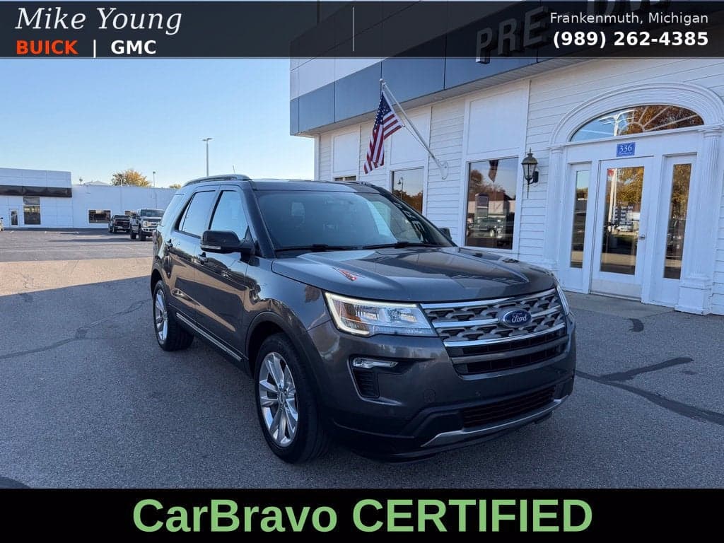 2018 Ford Explorer XLT — photo 1 of 5