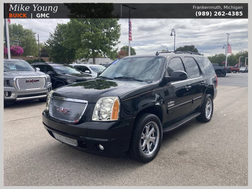 2011 GMC Yukon SLT — photo 1 of 32