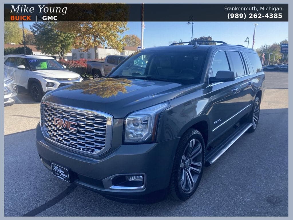 2018 GMC Yukon XL Denali — photo 1 of 5