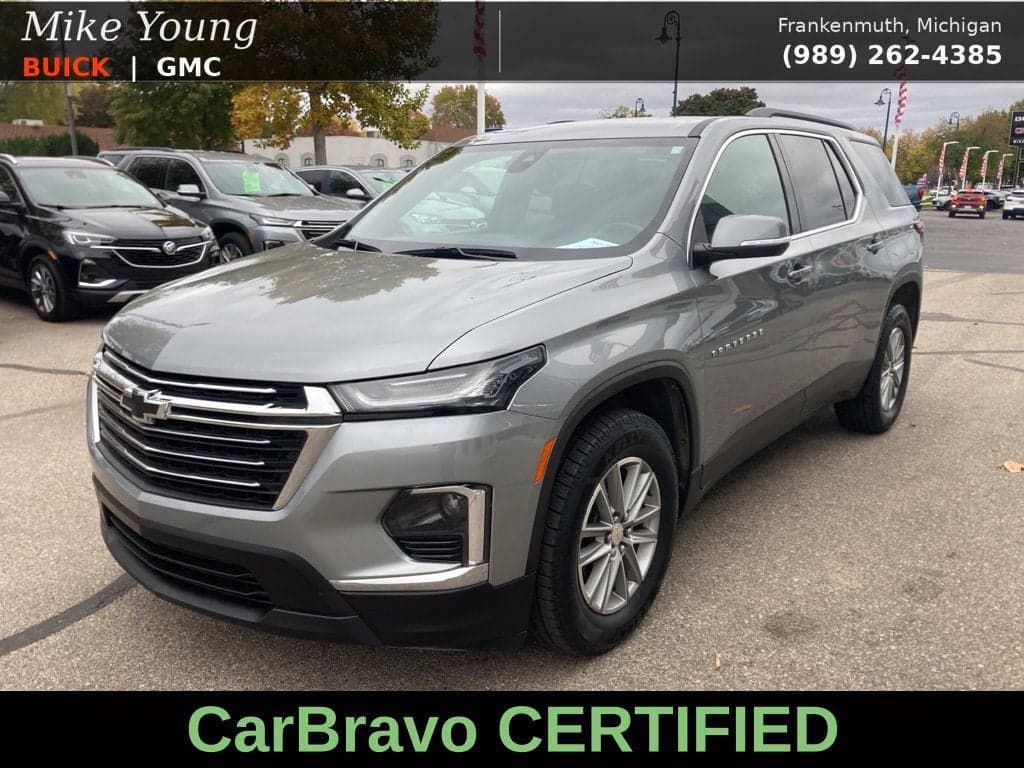 2023 Chevrolet Traverse LT Cloth — photo 1 of 5