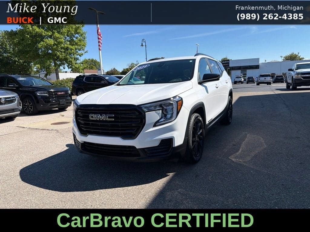 2024 GMC Terrain SLE — photo 1 of 43