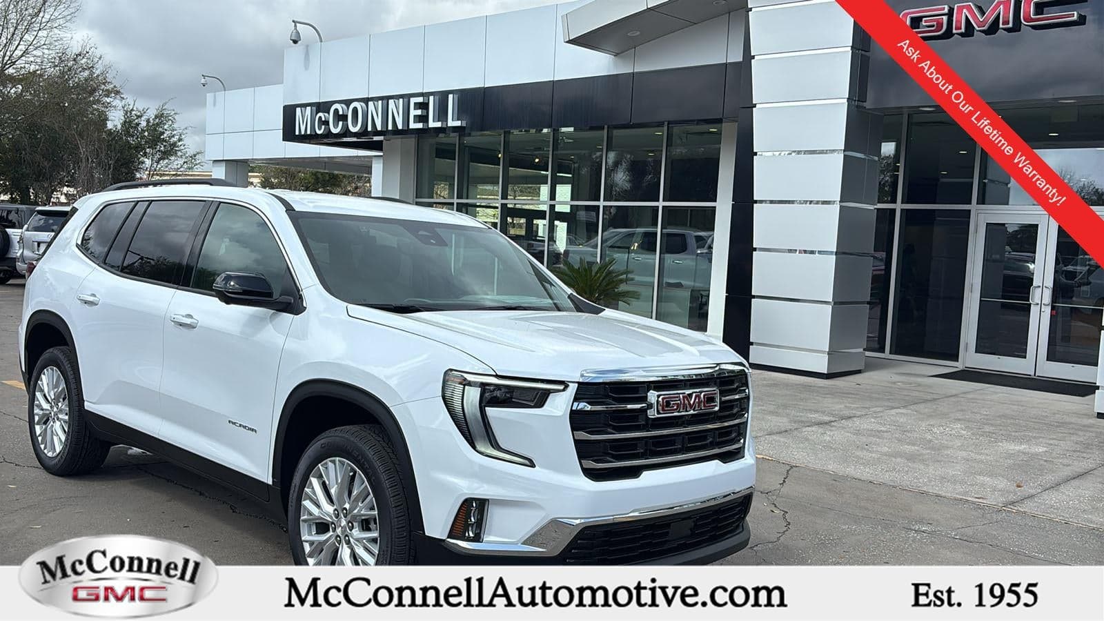 2026 GMC Acadia Elevation — photo 1 of 70