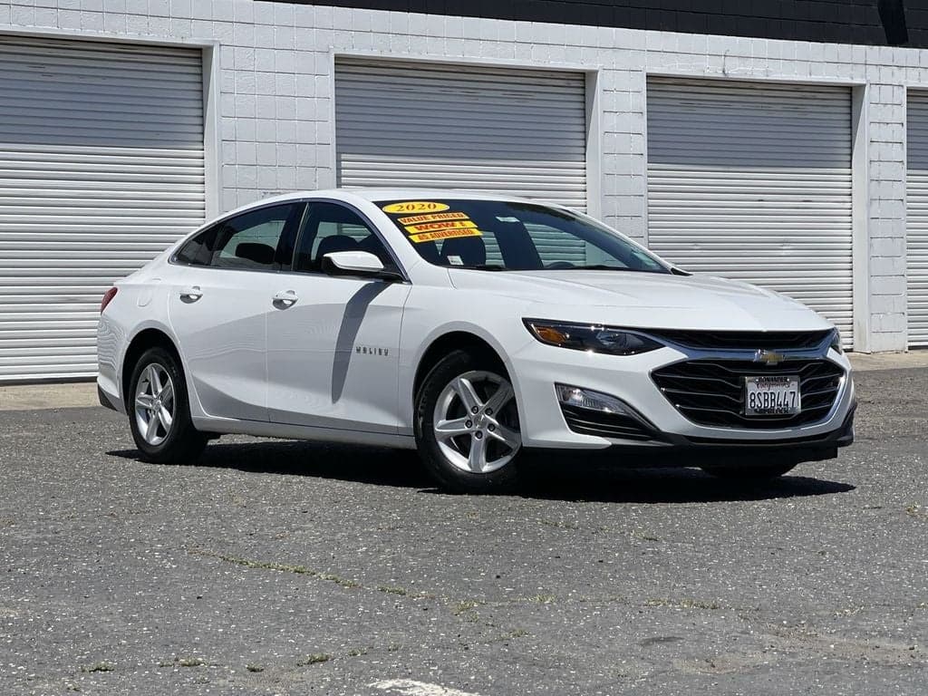 2020 Chevrolet Malibu Base — photo 1 of 48