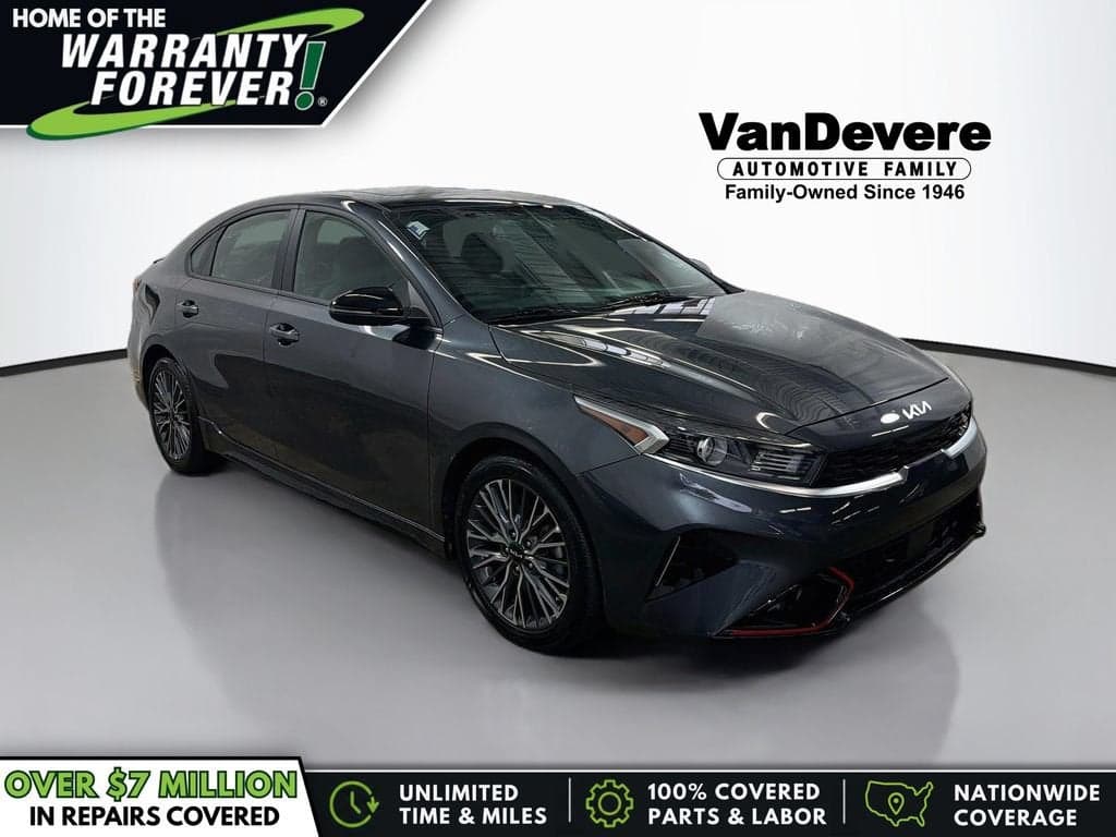2024 Kia Forte GT-Line — photo 1 of 12