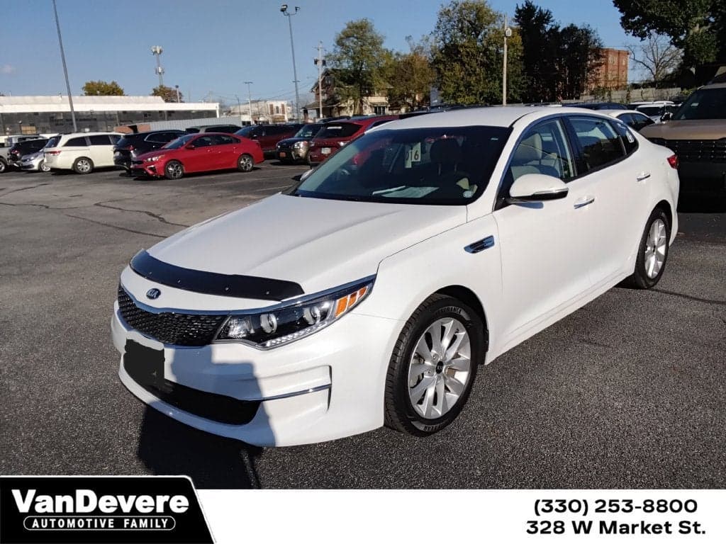 2016 Kia Optima EX — photo 1 of 5