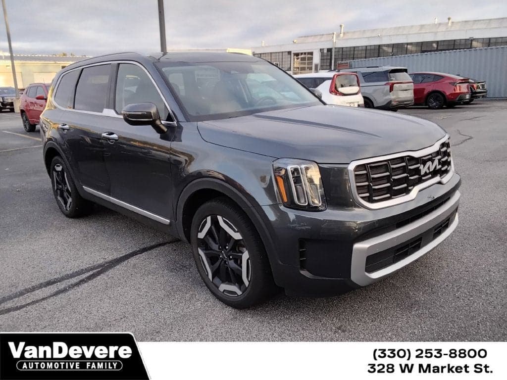 2023 Kia Telluride S — photo 1 of 5