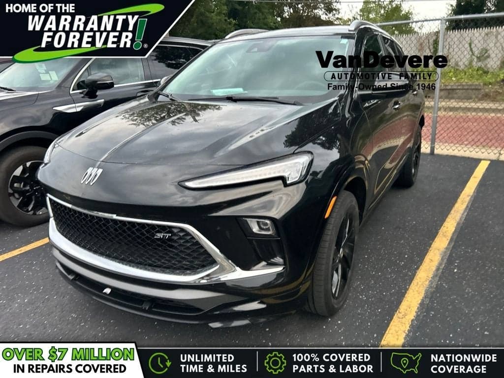 2024 Buick Encore GX Sport Touring — photo 1 of 23