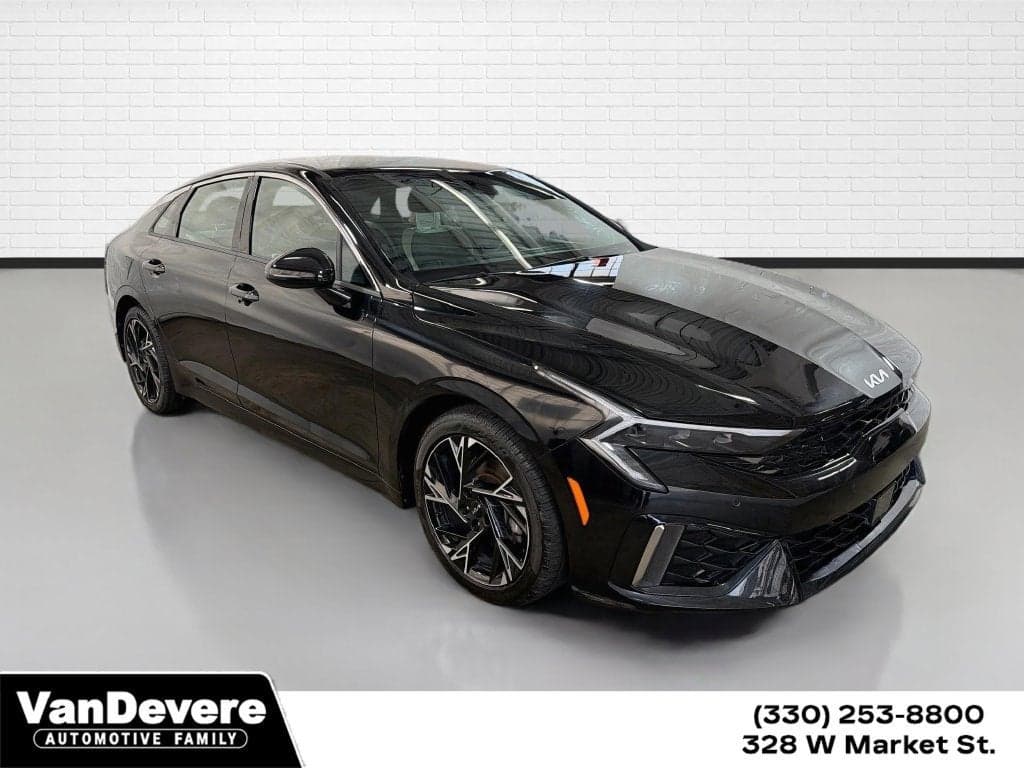 2025 Kia K5 GT-Line — photo 1 of 5