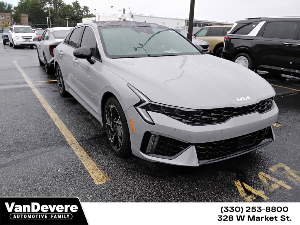 2025 Kia K5 GT-Line — photo 1 of 12
