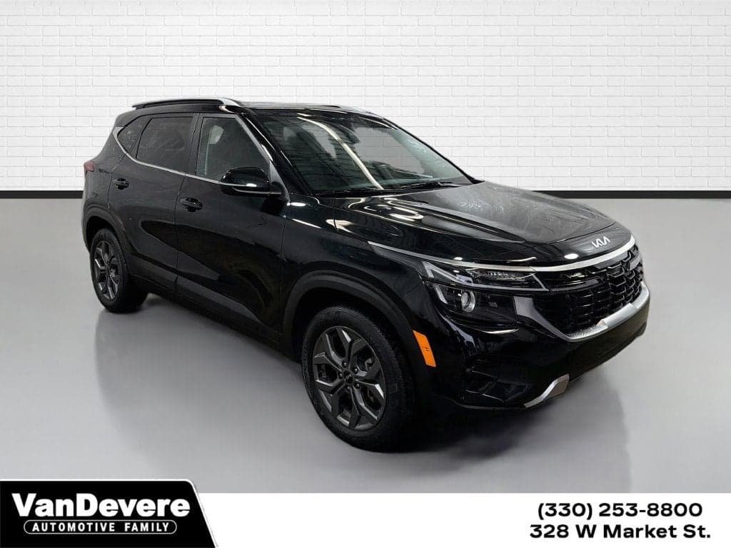 2024 Kia Seltos S — photo 1 of 33