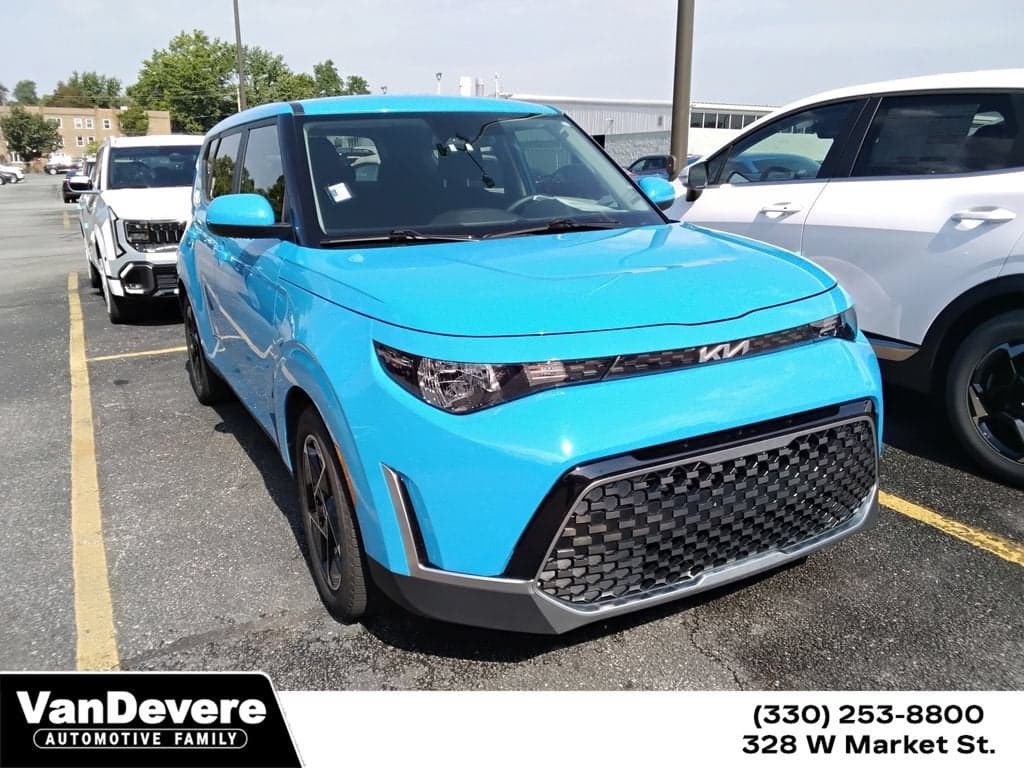 2023 Kia Soul EX — photo 1 of 12