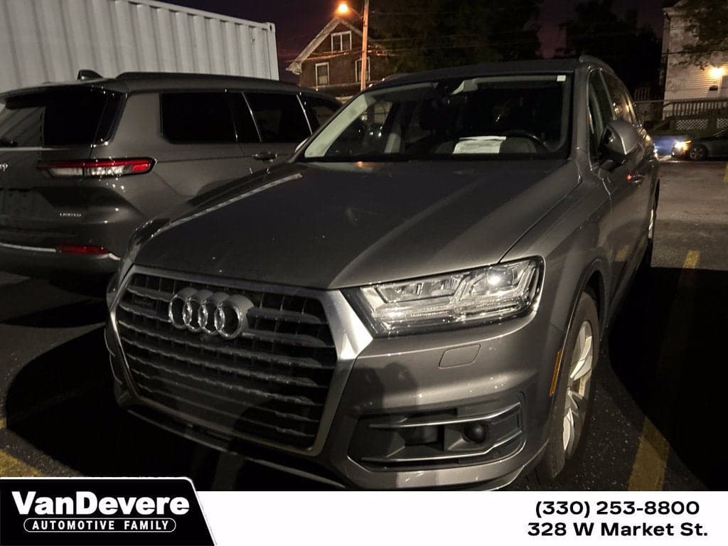 2018 Audi Q7 Premium Plus — photo 1 of 12