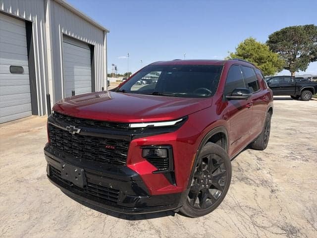 2024 Chevrolet Traverse RS — photo 1 of 5