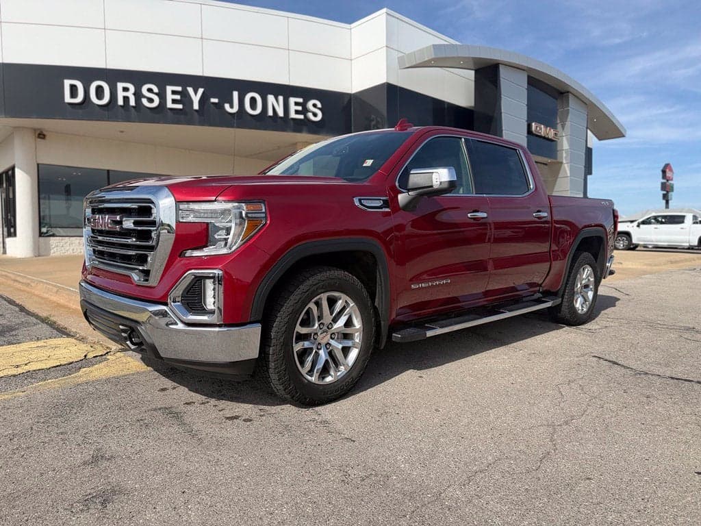 2020 GMC Sierra 1500 SLT — photo 1 of 5