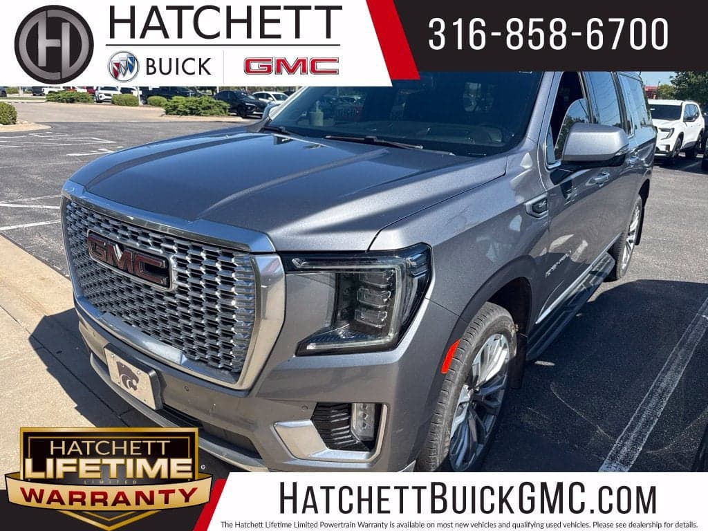 2021 GMC Yukon XL Denali — photo 1 of 5