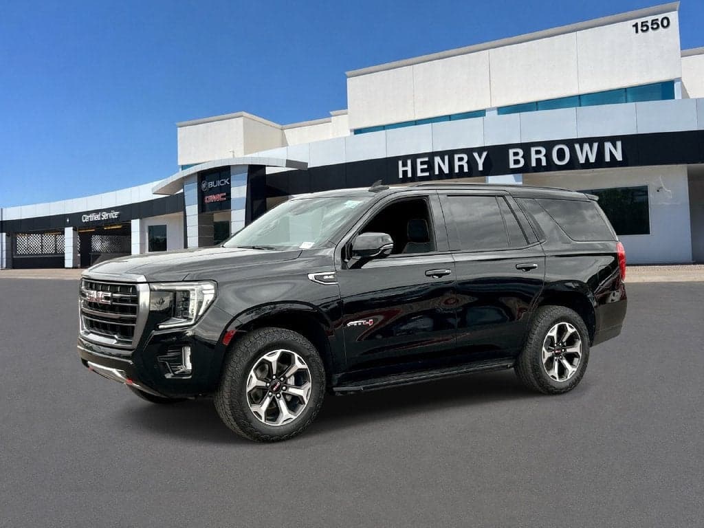 2023 GMC Yukon AT4 — photo 1 of 5