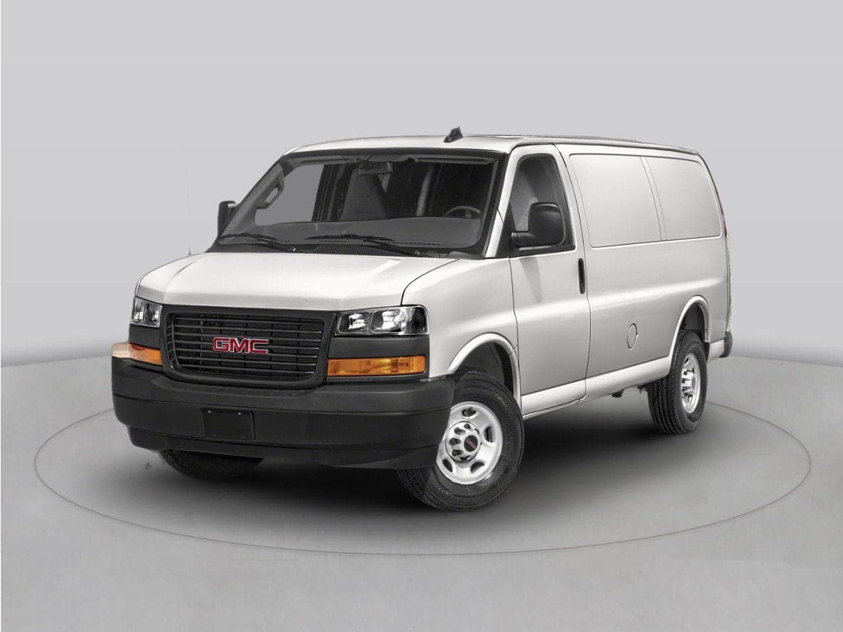 2027 GMC Savana Cargo Van Base — photo 1 of 5