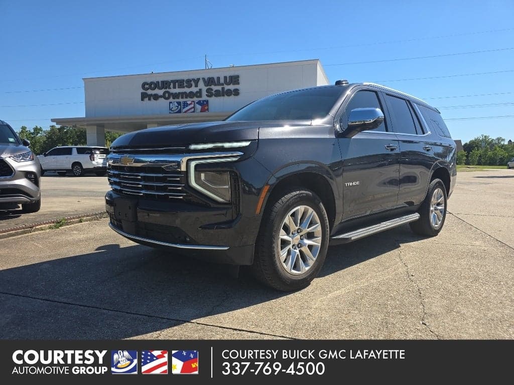 2025 Chevrolet Tahoe Premier — photo 1 of 32