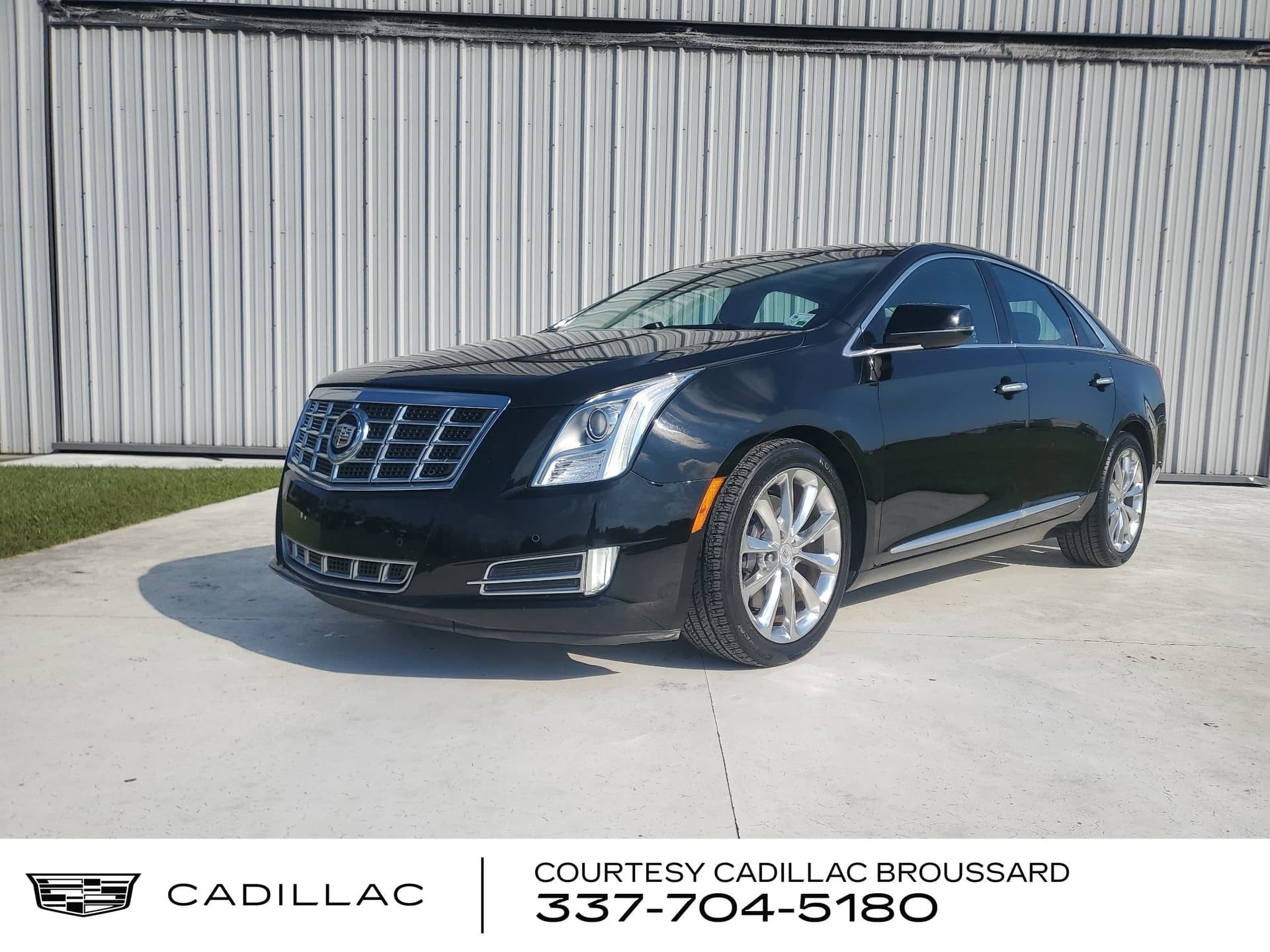 2013 Cadillac XTS Premium — photo 1 of 5
